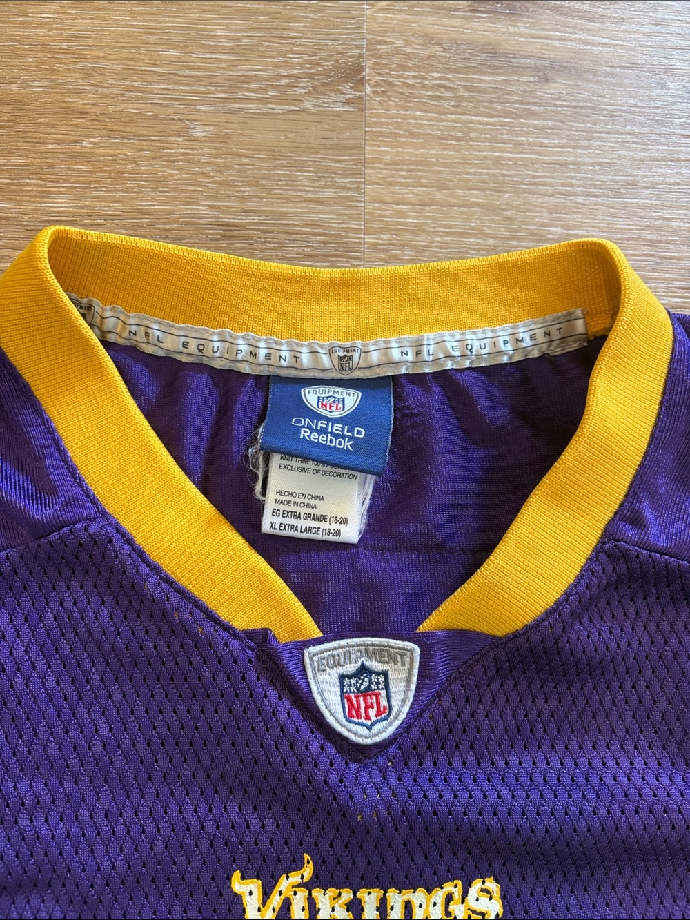Reebok NFL Minnesota Vikings Peterson Jersey - Picture 5 of 10